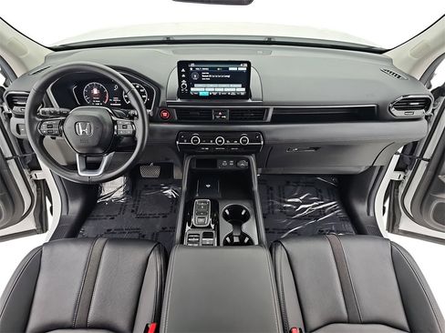 Certified 2024 Honda Pilot EX-L image 11