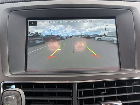 Used 2018 Lincoln MKT AWD image 26