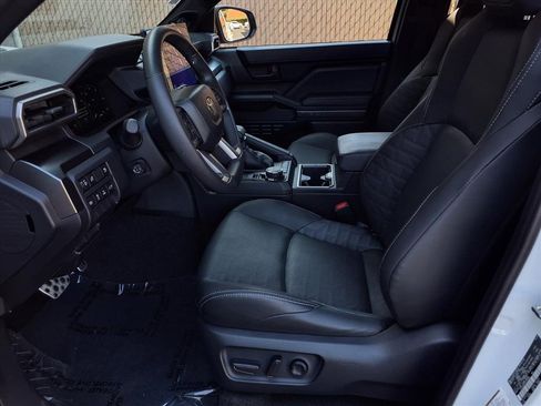 Certified 2025 Toyota 4Runner TRD Sport image 42