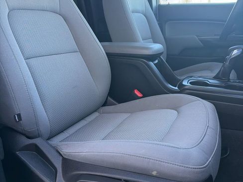 Used 2022 Chevrolet Colorado W/T w/ WT Convenience Package image 8