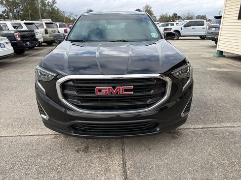 Used 2018 GMC Terrain SLE w/ Driver Convenience Package image 12