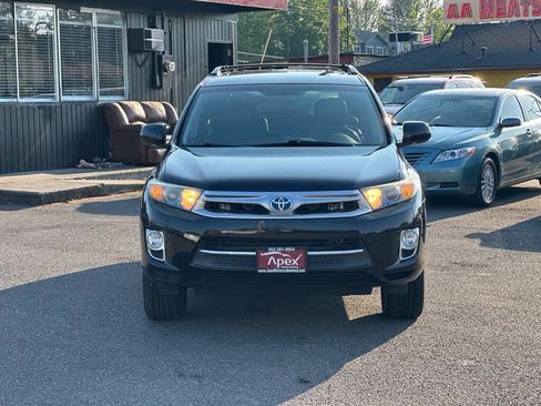 Used 2013 Toyota Highlander Limited AWD/4WD image 4