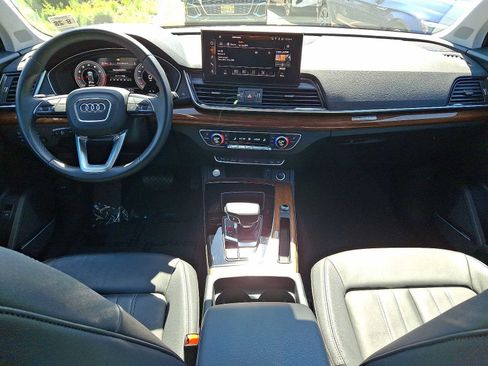 Used 2023 Audi Q5 2.0T Premium Plus w/ Premium Plus Package AWD/4WD image 10
