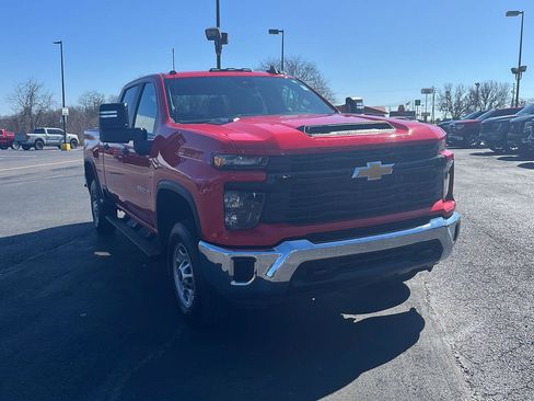 Used 2025 Chevrolet Silverado 2500 W/T image 7