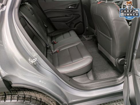 Used 2024 Chevrolet Trax RS w/ Sunroof Package image 27