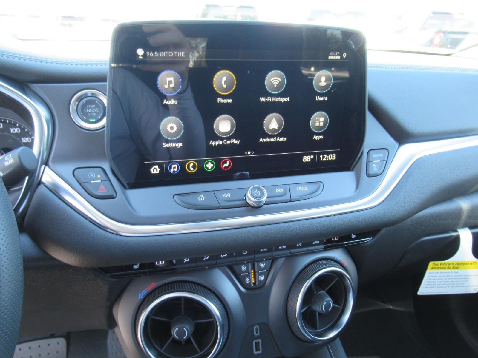 New 2026 Chevrolet Blazer LT w/ Convenience Package FWD image 24