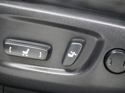 Used 2013 Toyota 4Runner Limited image 15