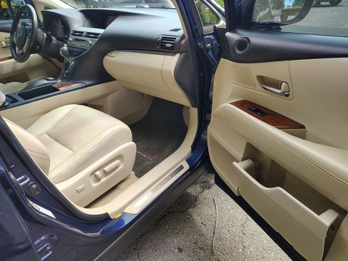 Used 2013 Lexus RX 450h AWD w/ Navigation Pkg image 29
