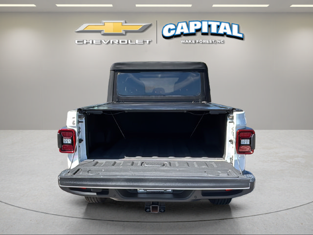 Used 2020 Jeep Gladiator Overland w/ Safety Group AWD/4WD image 10