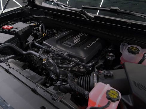 Used 2026 Cadillac Escalade V w/ LPO, ONYX Package image 74