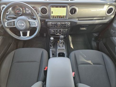 Certified 2022 Jeep Wrangler Unlimited Sahara image 28