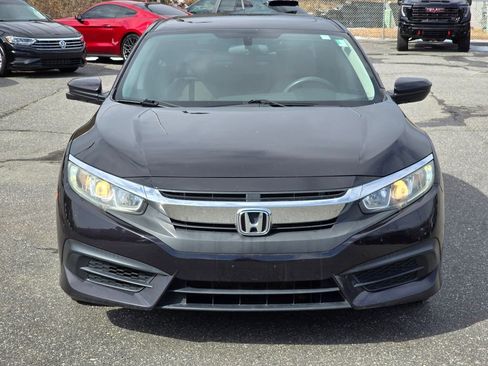Used 2018 Honda Civic EX image 17
