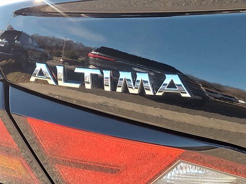 Used 2020 Nissan Altima 2.5 SR w/ Premium Package image 30