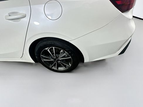 Used 2024 Kia Forte LXS image 11