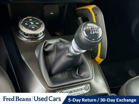 Used 2023 Ford Bronco Badlands image 18