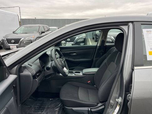 Used 2023 Nissan Sentra SV image 26