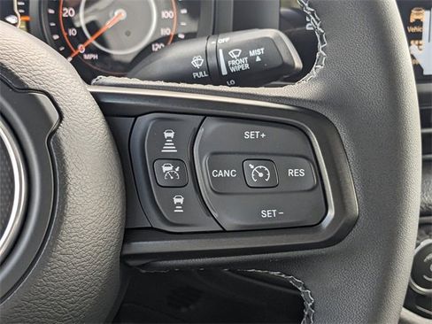 New 2025 Jeep Gladiator Sport image 25