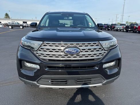 Used 2023 Ford Explorer Limited w/ Limited Technology Package AWD/4WD image 3