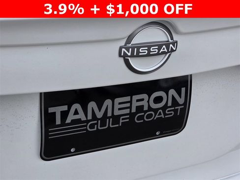 New 2025 Nissan Sentra SR w/ SR Premium Package image 30