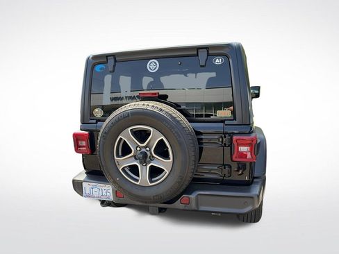 Used 2022 Jeep Wrangler Sport AWD/4WD image 7
