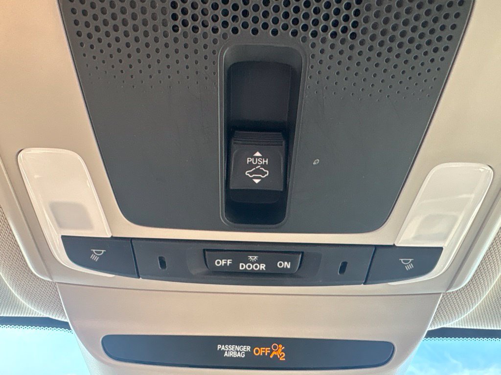 Certified 2025 Honda HR-V EX-L image 22