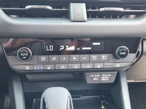 New 2026 Subaru Outback Touring XT AWD/4WD image 16