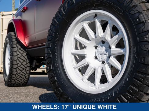 New 2025 Ford Bronco Heritage Edition AWD/4WD image 21