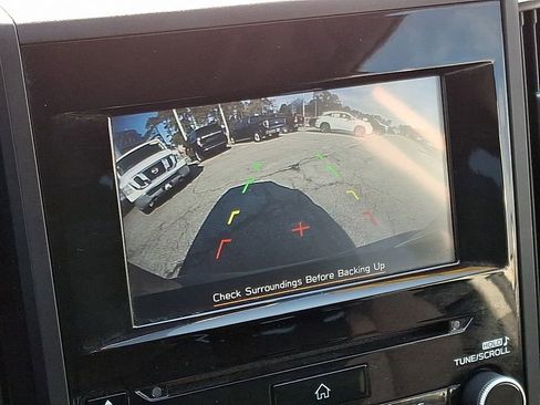 Used 2020 Subaru Forester Premium image 19