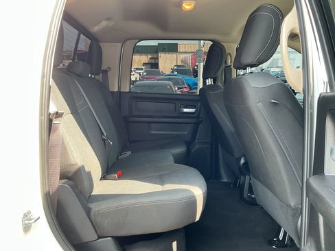 Used 2019 RAM 2500 Tradesman AWD/4WD image 28
