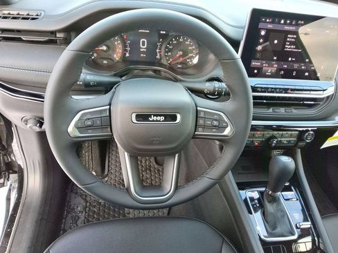 New 2026 Jeep Compass Latitude w/ Quick Order Package 29K AWD/4WD image 13