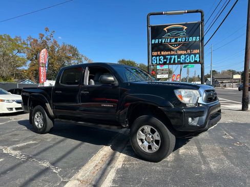 Used 2015 Toyota Tacoma PreRunner w/ TRD Off-Road Package image 1