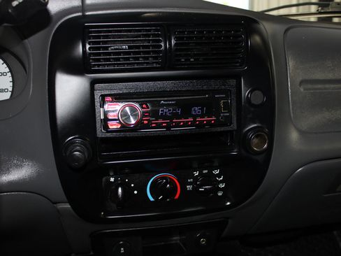 Used 2011 Ford Ranger Sport RWD image 13