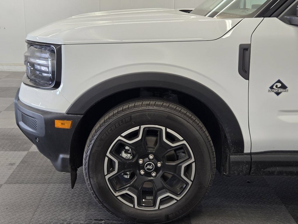 New 2026 Ford Bronco Sport Outer Banks w/ Outer Banks Tech Package+ AWD/4WD image 9