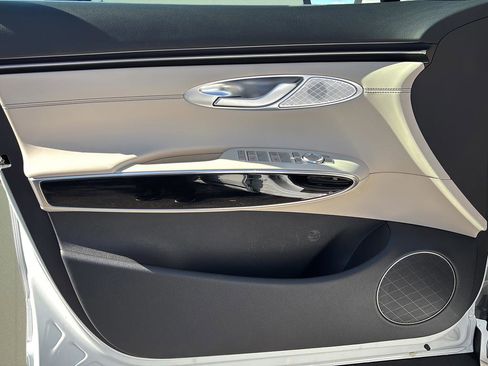 Certified 2026 Genesis GV70 2.5T image 15