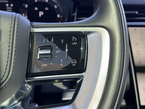 Certified 2023 Land Rover Range Rover SE image 23