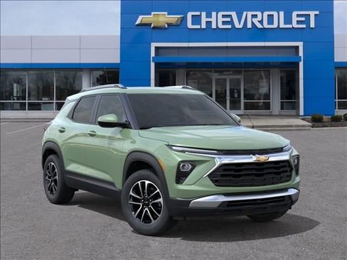 New 2026 Chevrolet TrailBlazer LT w/ Convenience Package FWD image 7