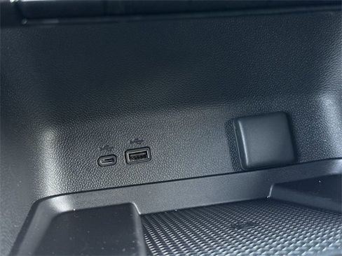 New 2026 Chevrolet Traverse LT w/ Driver Confidence Package image 18