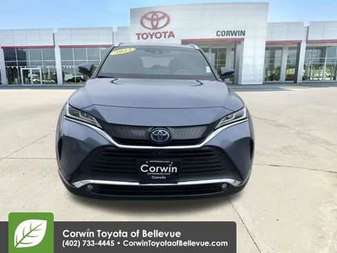 Used 2023 Toyota Venza Limited image 8