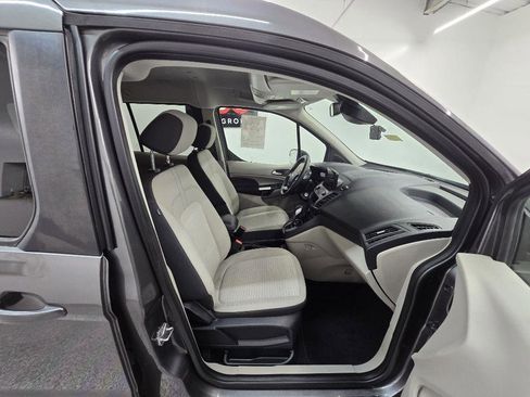 Used 2020 Ford Transit Connect XLT FWD image 21
