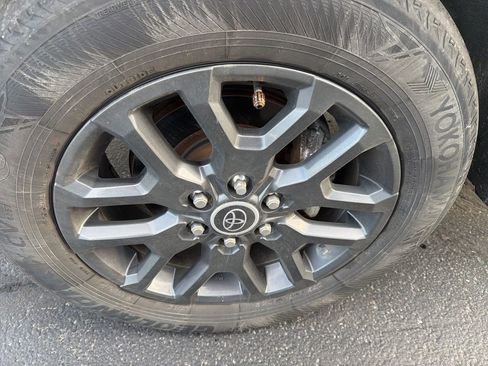 Used 2023 Toyota Tundra Platinum w/ Advanced Package image 14