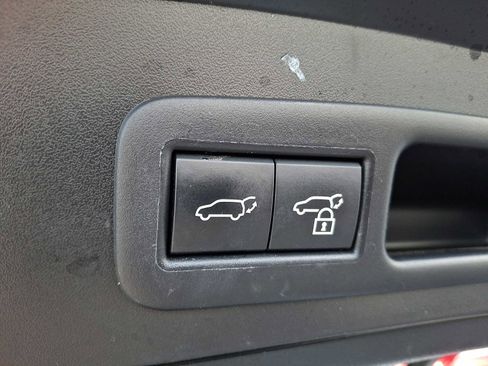 Used 2023 Lexus UX 250h AWD w/ Premium Package image 28