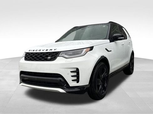 New 2024 Land Rover Discovery Dynamic SE image 1