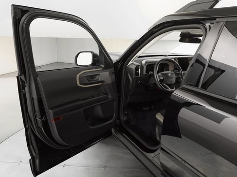 Used 2025 Ford Bronco Sport Big Bend image 16