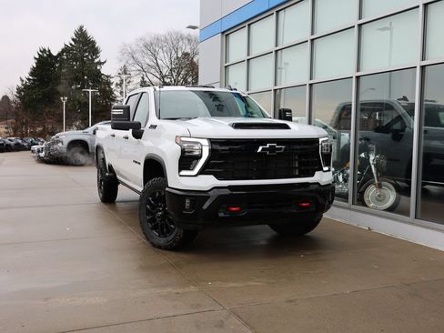 Used 2026 Chevrolet Silverado 2500 LT w/ Trail Boss Package AWD/4WD image 43