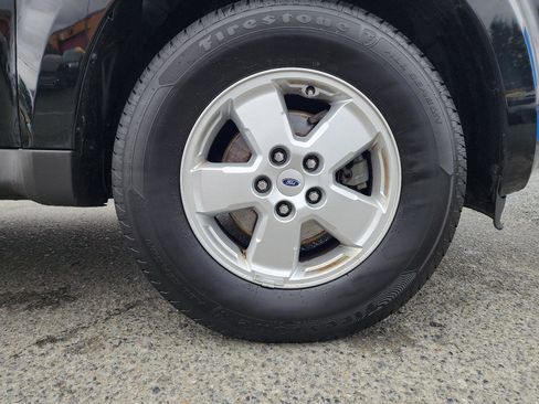 Used 2010 Ford Escape XLT image 28