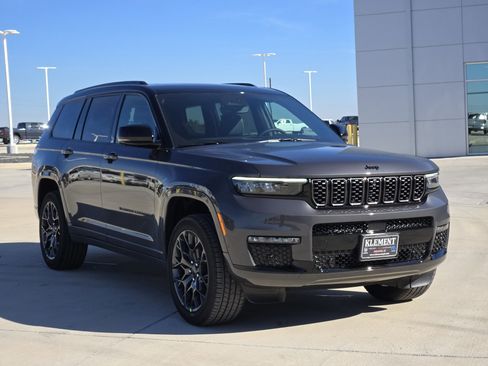 New 2025 Jeep Grand Cherokee L Summit image 3