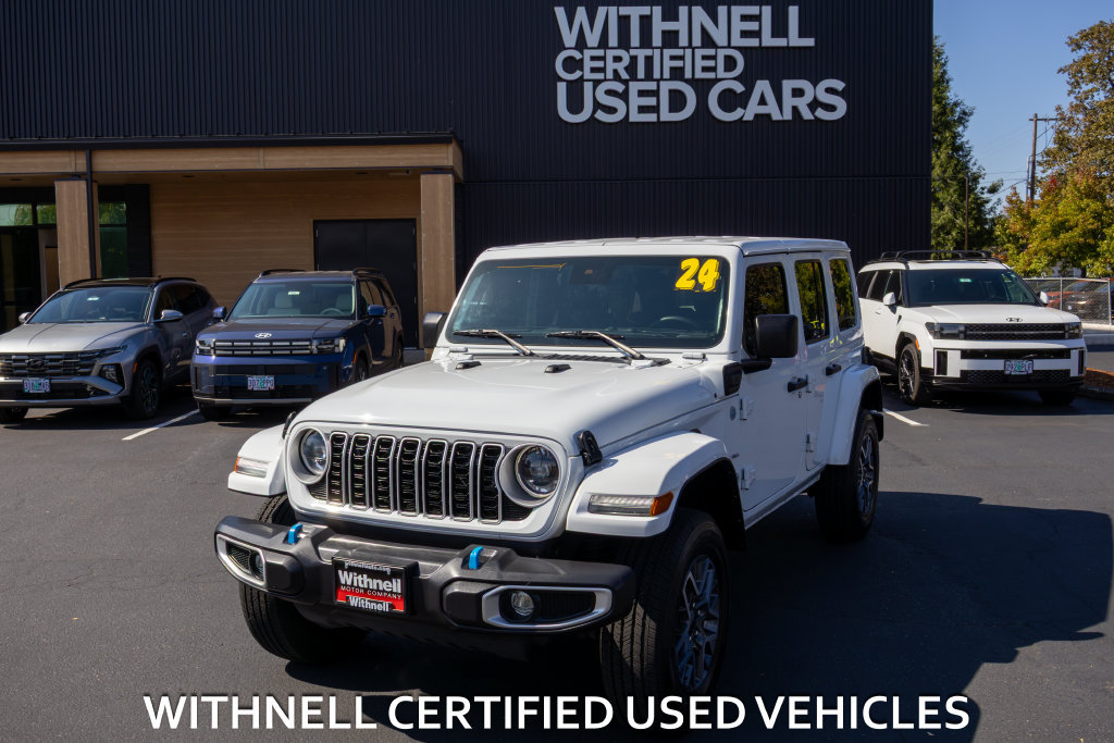 Used 2024 Jeep Wrangler Unlimited Sahara AWD/4WD image 1