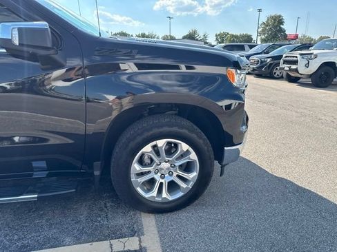 Used 2024 Chevrolet Silverado 1500 LTZ w/ Technology Package AWD/4WD image 8
