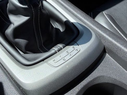 Used 2010 Chevrolet Camaro LT RWD image 9