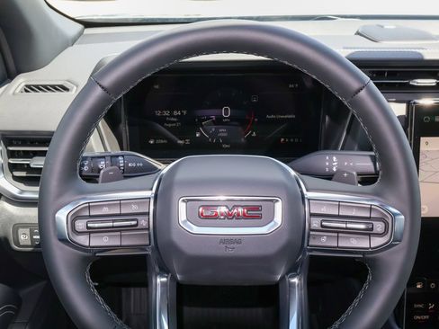 New 2027 GMC Terrain Elevation w/ Elevation Premium Package AWD/4WD image 18